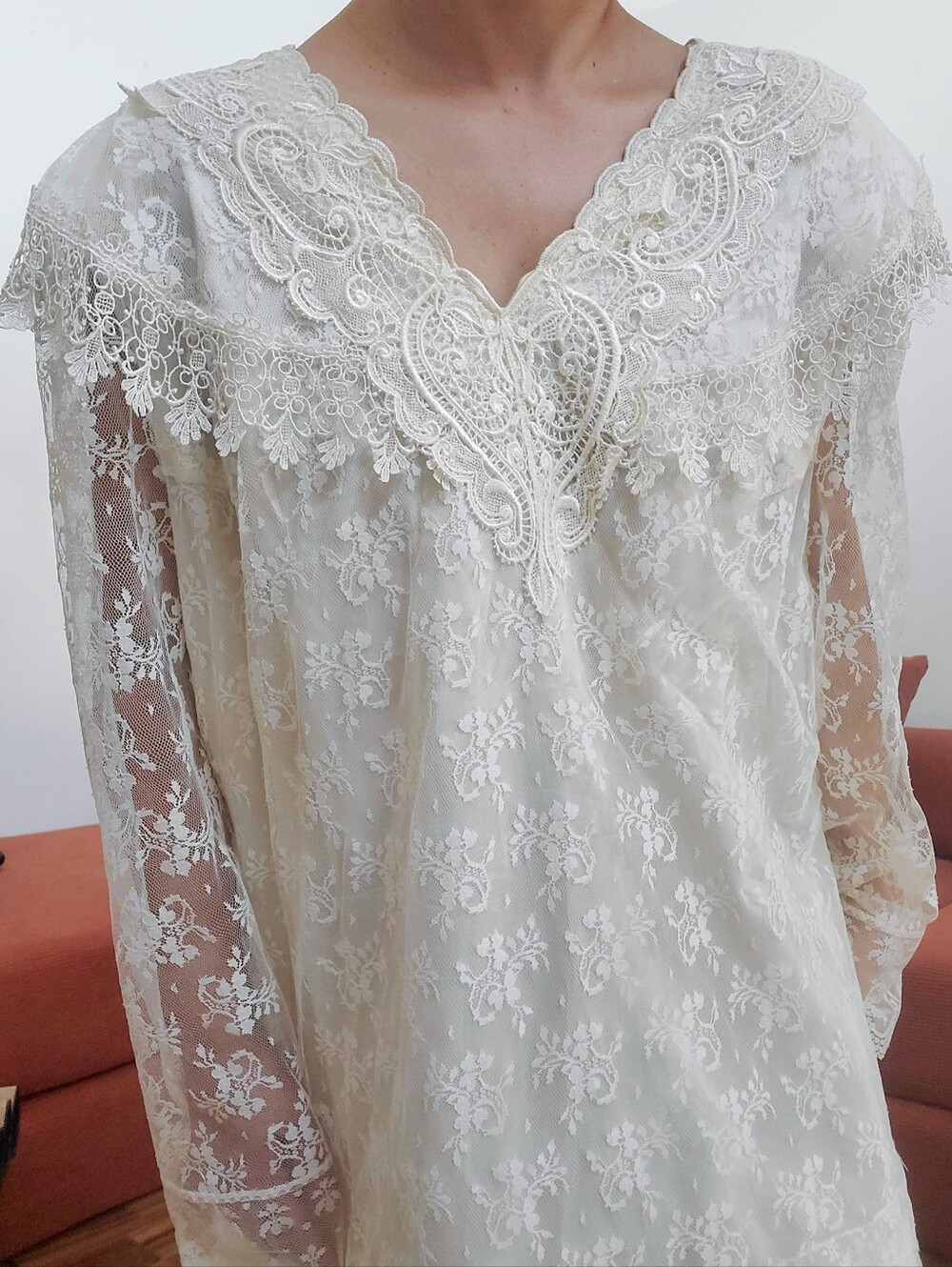 VINTAGE LACE DRESZ - Picture 2 of 10